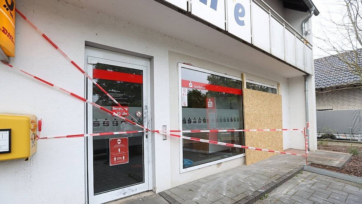 Im Juni kam es zur nächtlichen Sprengung eines Geldautomaten an der Dehmer Straße. | © Nicole Sielermann