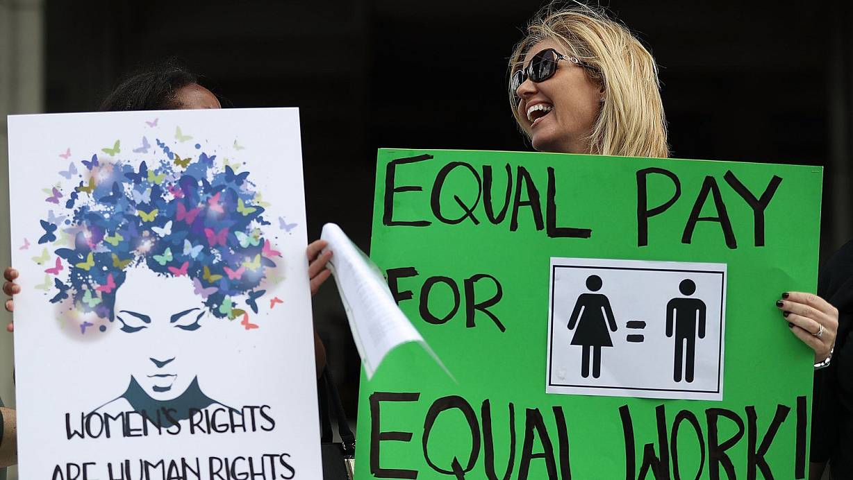 Der Aktionstag „Equal Pay Day" macht auf fehlende berufliche Chancengleichheit aufmerksam. | © AFP