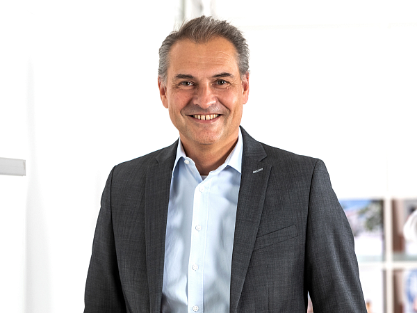 Daniel Oltrogge führt das Familienunternehmen nun schon in der 5. Generation.  - © Oltrogge GmbH & Co. KG