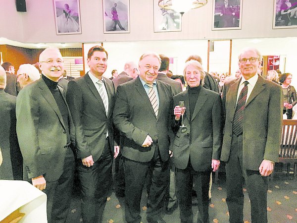 Abschiedsformation: (v. l.) Martin Görner, Michael Ackermann, Theodor Windhorst, Ute Raute-Kreinsen und Michael Thermann. - © NW