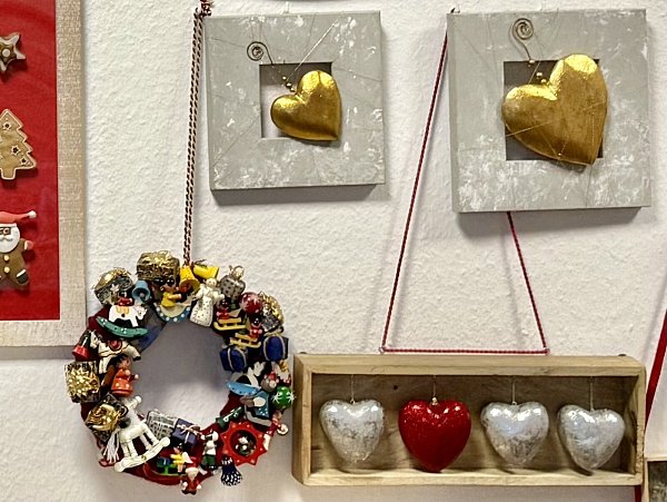 Aus den Spenden, den „Alten Schätzchen“, wurden die unterschiedlichsten neuen Gegenstände gezaubert. - © Carola Drabon