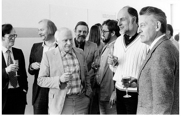 (v.l.) Die Professoren Neithard Bulst, Friedrich Fulda, Reinhart Koselleck, Erich Christian Schröder, Jürgen Kocka, Hans-Ulrich Wehler und Karl Peter Grotemeyer 1980. - © FOTO: UNIVERSITÄTSARCHIV