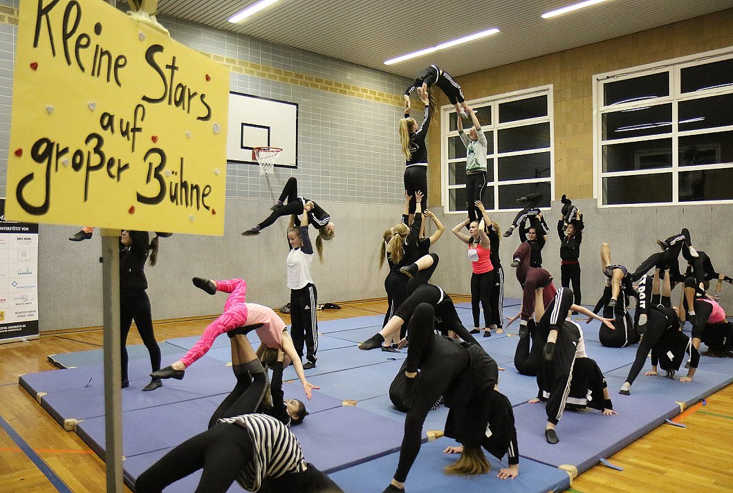 1.430 Stunden in der Halle | nw.de
