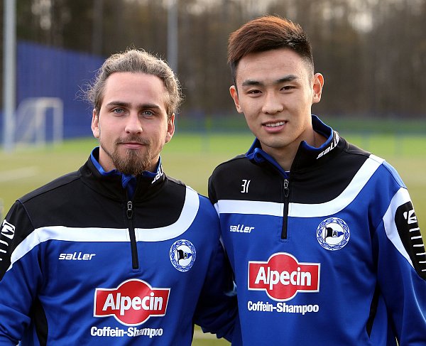 Im Test beim DSC: Oliver Sigurjonsson (l.) aus Island und Xinhan Wu aus China. - © Wolfgang Rudolf