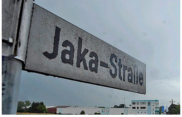 Das neue Unternehmen an der Wehdemer Jaka-Straße heißt nun Jaka-BKL. Der Verkauf wird laut Nobia mit Wirkung zum 1. Mai wirksam. - © FOTO: JOERN SPREEN-LEDEBUR