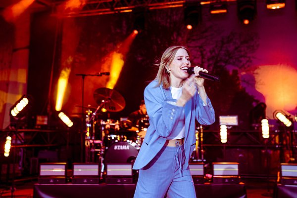 Lea geht im nächsten Jahr auf "Sommertour" – inklusive Stopp in Halle im Kreis Gütersloh. - © picture alliance/dpa