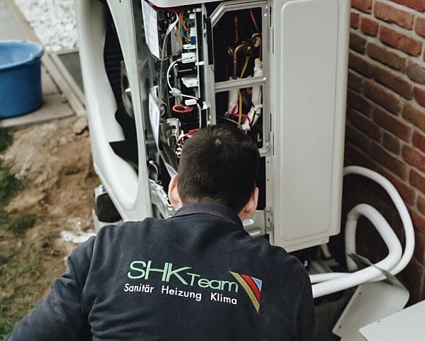 Neben Max Dick und seinem Team sind auch zwei unabhängige Energieberater für die Beratung vor Ort. - © SHK Team