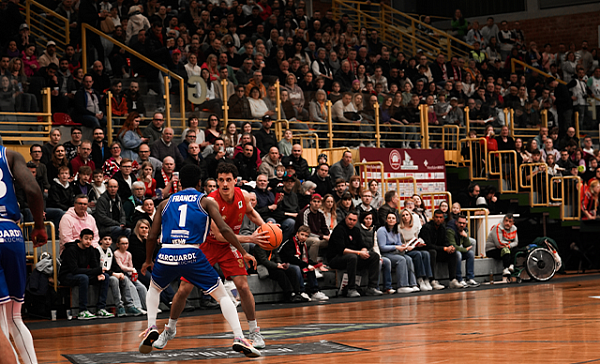 Mit einem neuen Team für die Pro B starten die Gartenzaun24 Baskets Paderborn in die neue Saison. - © Gartenzaun24 Baskets Paderborn