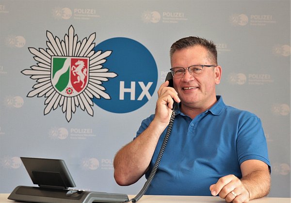 Kriminaloberkommissar Albert Ecke bietet persönliche Beratungen an. Foto: Kreispolizei Höxter - © Kreispolizei Höxter