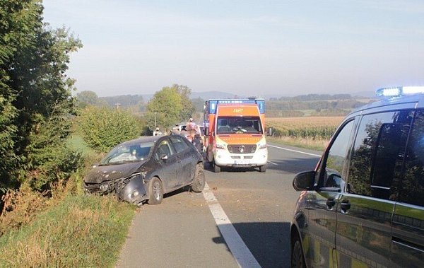 An dem Toyota entstand Totalschaden. - © Polizei Höxter