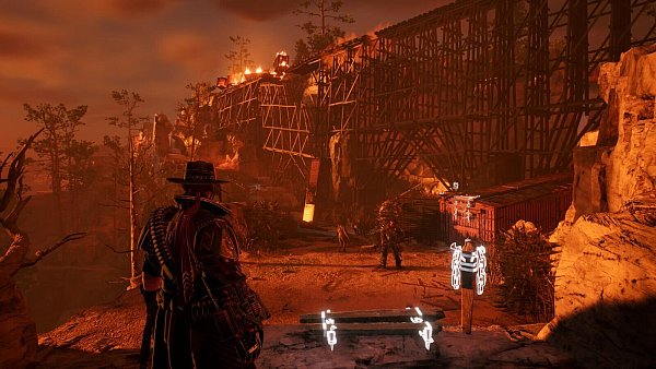 Die leuchtenden Ketten zeigen uns: Hier können wir herunterklettern (weiter hinten auch wieder hinauf). Oben links brennt noch der Zug, den wir eigentlich überfallen wollten – und unten warten schon die Monster auf uns. - © Focus Home Interactive