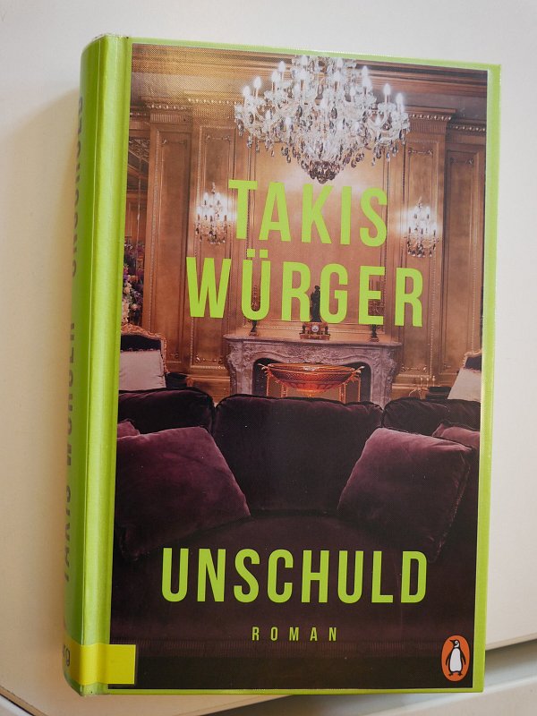 Der Roman "Unschuld" von Takis Würger ist 2022 erschienen und kann in der Bücherei in Preußisch Oldendorf ausgeliehen werden. - © Sonja Vollmer