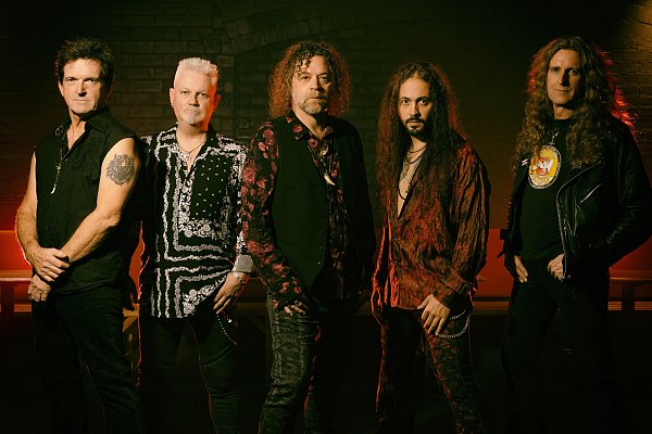 Tygers of Pan Tang steht für energiegeladenen Metal. - © Veranstalter