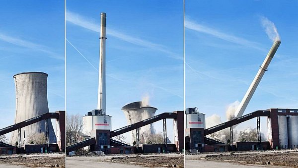Innerhalb weniger Sekunden sind der Schornstein und das Kühlhaus des stillgelegten Kohlekraftwerks bei der Sprengung vor vier Jahren in sich zusammen gefallen. - © Patrick Menzel