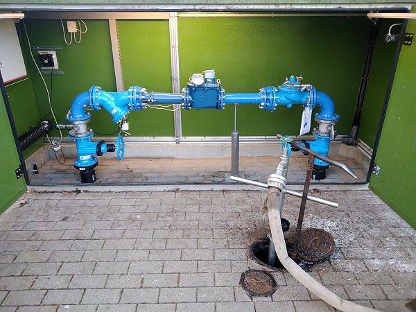Auf diesem Foto ist ein Übergabeschrank zu sehen. Foto: - © Stadtwerke Minden