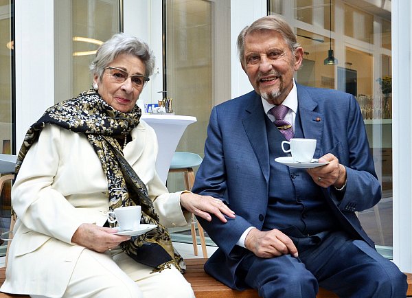 Seit 55 Jahren glücklich verheiratet: Karin und Paul Gauselmann feiern am 1. Dezember Platinhochzeit. - © privat