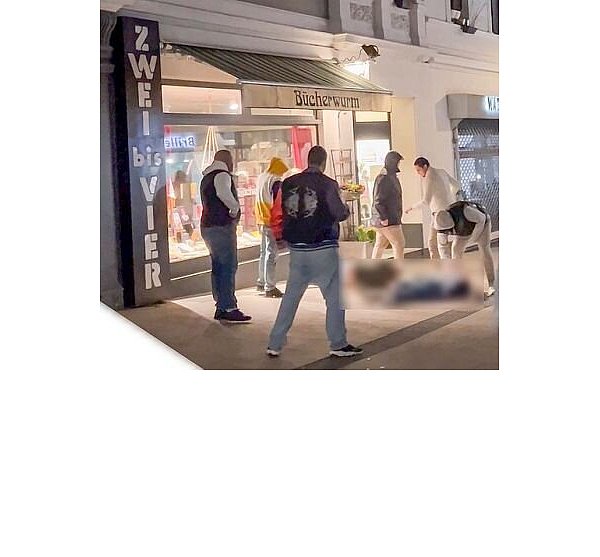 Wer kennt diese Männer? - © Polizei