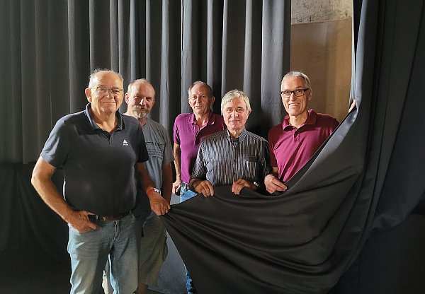 Bernhard Föckel, Thomas Gemmeke, Arnd Mathias, Fritz Fuhrmann und Klaus Göllner freuen sich auf die Veranstaltungen in Ottbergen. - © Kulturgemeinschaft Ottbergen