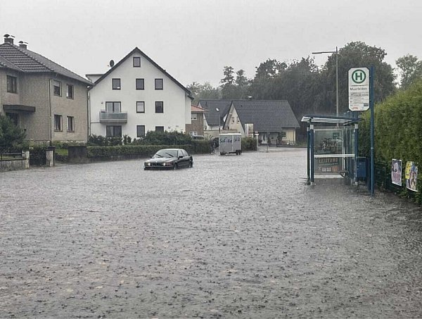 Besonders der Stadtteil Heepen war von dem Unwetter in Bielefeld stark betroffen. - © privat