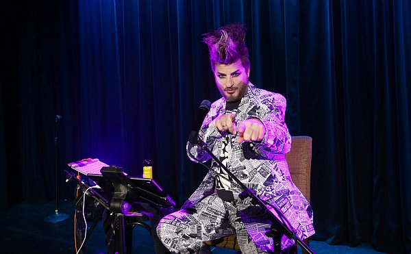 Kay Ray ist Clown und Comedian, ein Spaßbold ohne Furcht und Tadel. - © Christian Behrens