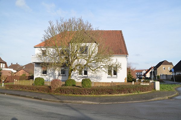 In dieser Flüchtlingsunterkunft in Spenge soll das Opfer gewohnt haben. - © Mareike Patock