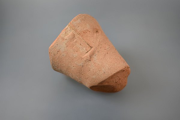 Die Amphorenfragmente können derzeit noch in der Sonderausstellung "AußerGewöhnlich!" des LWL-Museums in der Kaiserpfalz besichtigt werden. - © LWL/ A. Karl