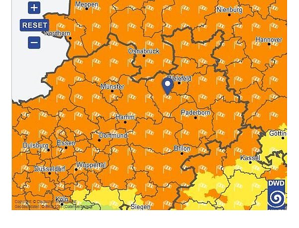 Die amtliche Warnung des Deutschen Wetterdienstes gilt vorerst bis Dienstagnachmittag, 16 Uhr. - © Screenshot/Deutscher Wetterdienst