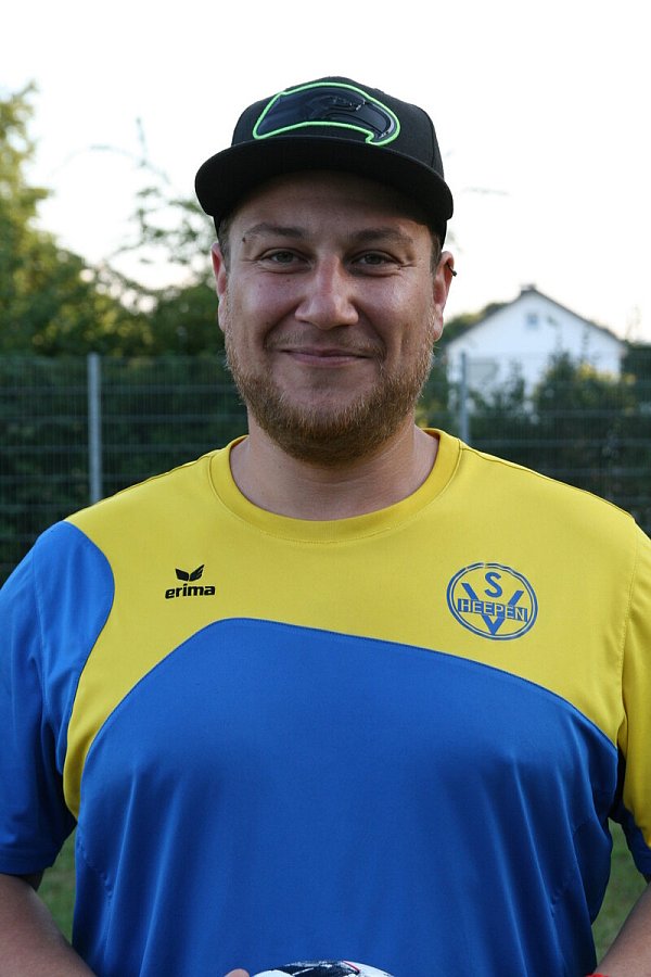 Heepens Trainer Bastian Metzdorf mag Oldies. - © Nicole Bentrup