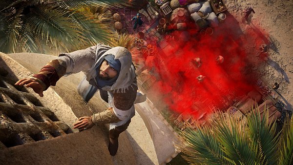 Mit Ablenkungsmanövern und der richtigen Planung entkommen wir unseren Gegnern mit gekonnten Parkour-Fähigkeiten. - © Ubisoft
