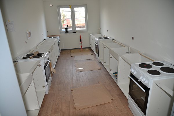 In der Küche stehen vier Herde und vier Spülbecken auf einer Fläche von 16 Quadratmetern zur Verfügung. - © Stadt Enger