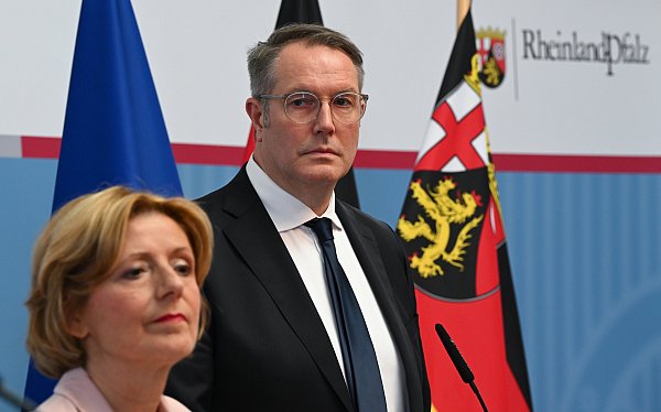 Der 50-jährige Alexander Schweitzer (SPD) soll die Nachfolge von Malu Dreyer antreten. - © Arne Dedert/dpa