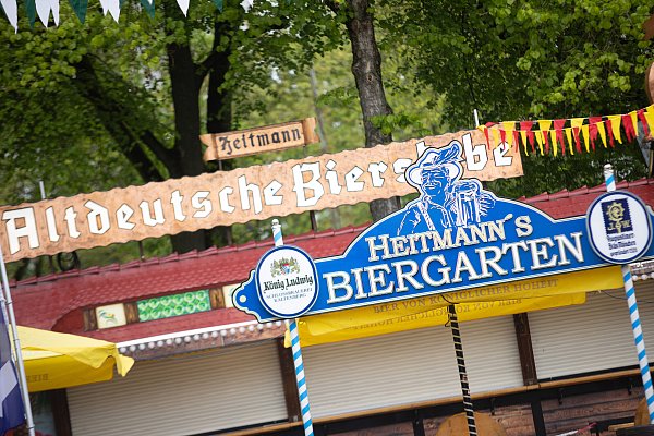 Ein Biergarten soll die Besucherinnen und Besucher anlocken. - © Niklas Tüns