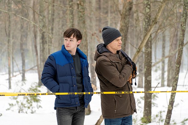 Harrison (Jack Alcott, l.) spürt seinen Vater Dexter Morgan endlich auf. Beide müssen an ihrer Beziehung arbeiten. - © Showtime Networks / Seacia Pavao