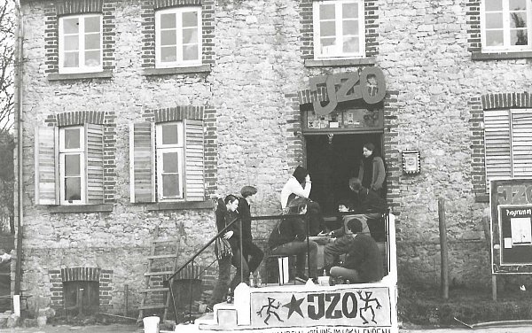 Im Jahr 1996 haben die JZO´ler das Haus an der Detmolder Straße 102 bezogen. - © JZO