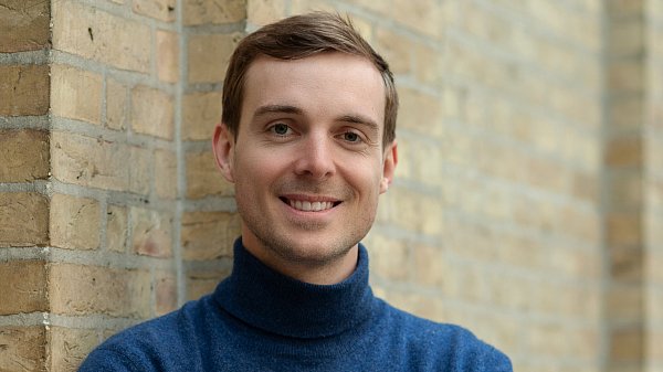 Gabriel Baunach bringt eine positivere Herangehensweise an die Klimawende mit. - © Canna Masiukiewicz