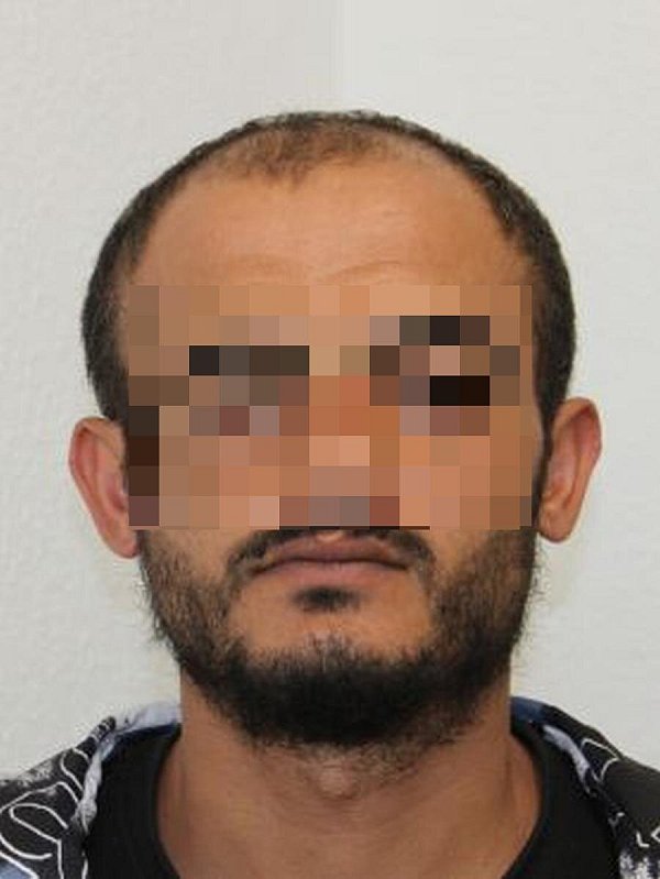 Der Tatverdächtige, der Partygäste vor dem Bielefelder "Cutie" angegriffen haben soll, heißt Mahmoud M. ist Syrer und wohnhaft in Harsewinkel. - © Polizei