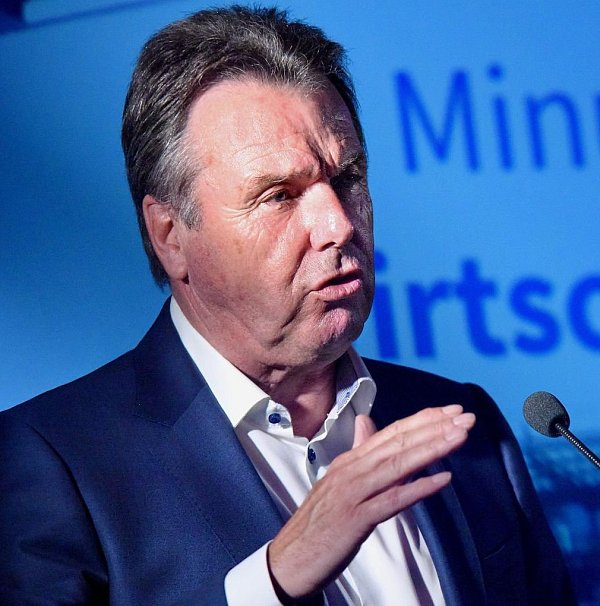 HSV-Chef Heribert Bruchhagen. - © Barbara Franke