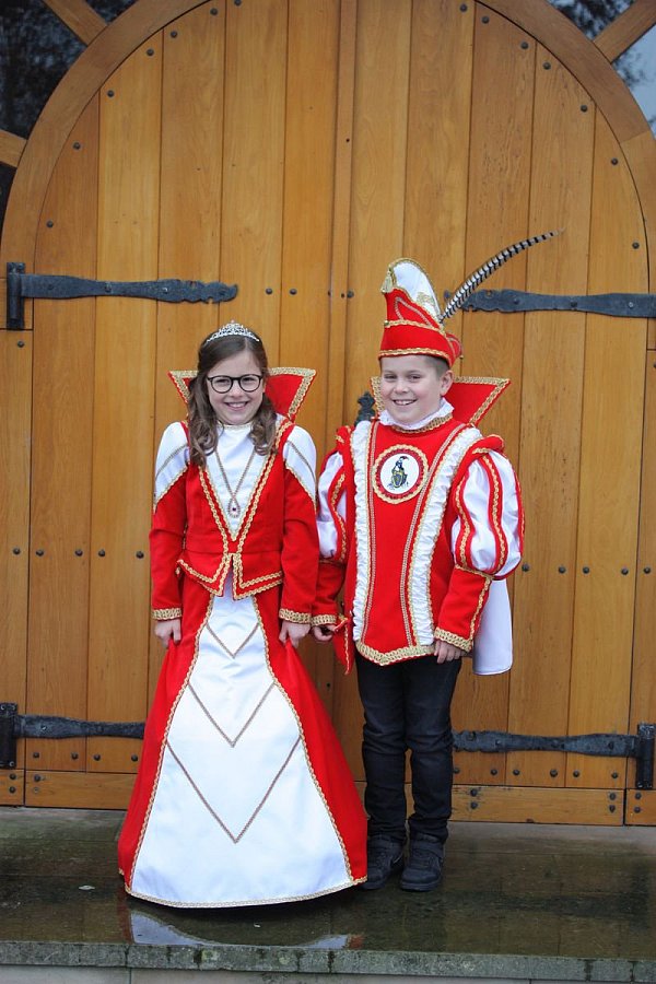 Kinderprinzenpaar: Matilda und Finn. - © Pickel Jauh