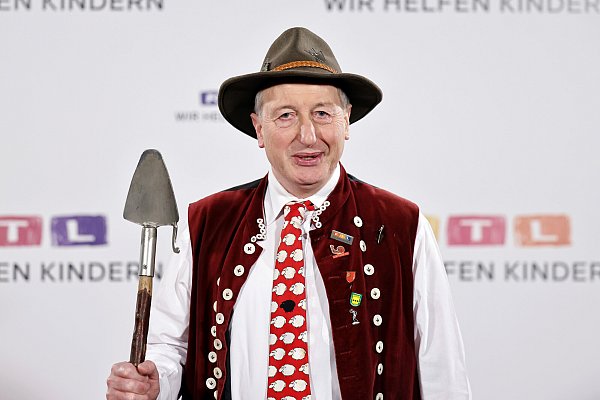 Kult-Bauer Schäfer Heinrich ist am Samstag zu Gast im Harsewinkeler Wilhalm. - © picture alliance / Panama Pictures