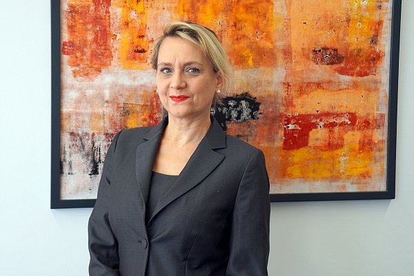 Christiane Ruth Matuschek wurde zur Universitätsprofessorin für Strahlentherapie und Radioonkologie an der Universitätsklinik OWL ernannt. - © Universität Bielefeld