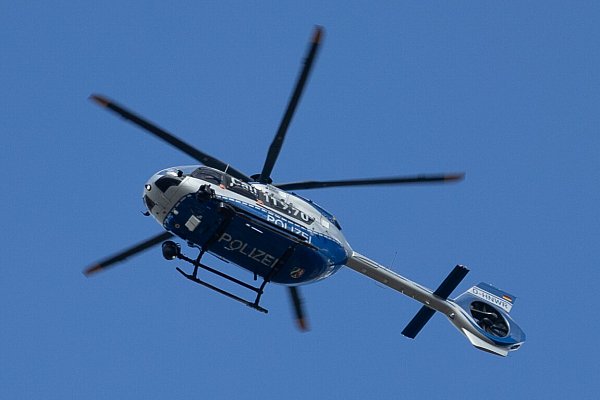 Der Hubschrauber hatte bei der Suche nach der Vermissten keine echte Chance, meint unsere Autorin rückblickend. - © Symbolbild: Niklas Tüns