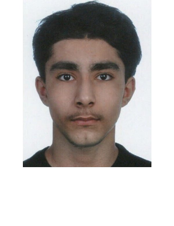 Die Polizei fragt: "Wer weiß, wo sich Rohat-Ekin aktuell aufhält?" - © Polizei