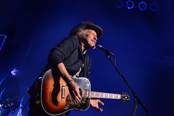 Wolfgang Niedecken: Singt und liest am 24. November. - © Tina Niedecken