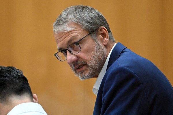 Michael Stürzenberger, Vorstandsmitglied der Bürgerbewegung Pax Europa, wurde bei dem Angriff schwer verletzt. - © Marijan Murat/dpa