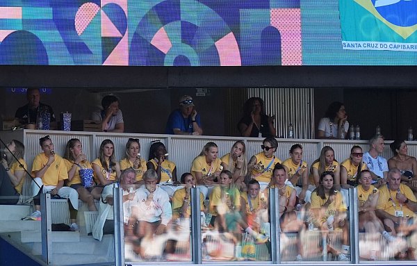 Die deutschen Frauen waren als Zuschauerinnen dabei. - © Marcus Brandt/dpa