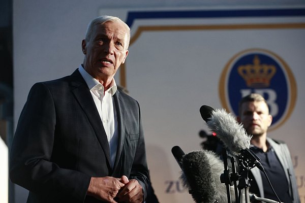 Jörg Prophet von der AfD hat die Wahl zum Oberbürgermeister in Nordhausen nach vorläufigem Ergebnis verloren. - © Matthias Bein/dpa