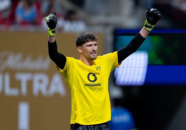 BVB-Keeper Gregor Kobel fordert gegen Real eine tiefere Verteidigung - © Sven Hoppe/dpa
