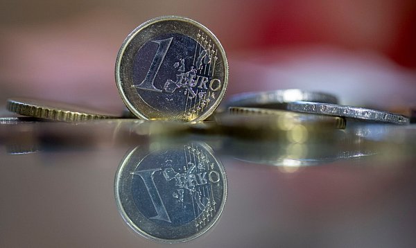 Frankreich ist ein Schwergewicht im Euroraum. (Symbolbild) - © Hendrik Schmidt/dpa