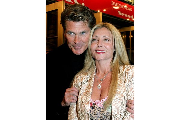 Hasselhoff und Bach heirateten 1989 und ließen sich im Jahr 2006 wieder scheiden. (Archivbild) - © Tina Fineberg/AP/dpa