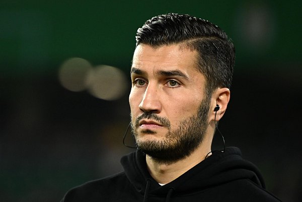 BVB-Trainer Nuri Sahin gerät zunehmend unter Druck. - © Swen Pförtner/dpa